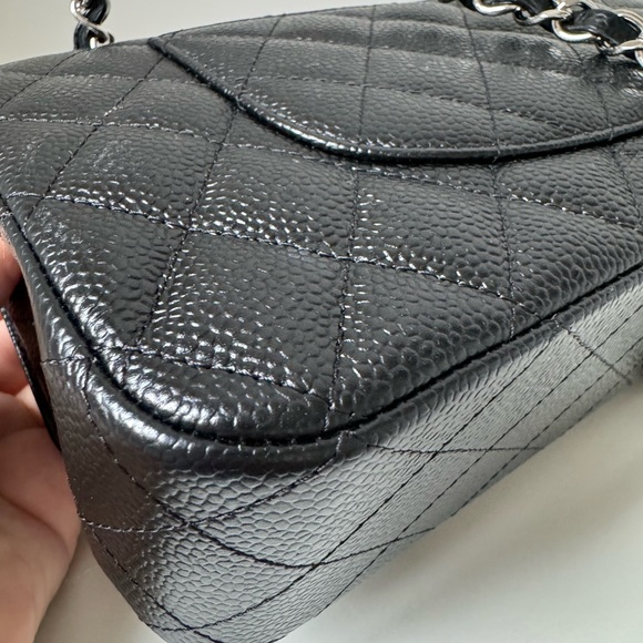 —SOLD—CHANEL M CLASSIC FLAP BAG - Picture 11 of 14